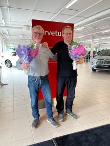 Se on 110 lasissa kun tämä parivaljakko lähtee ratalle!!