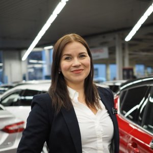 Ilouutisia! 🥳 Yritysmyyntipäällikkö Sari Koistinen on palannut vahvistamaan Auto-Centerin yritysmyyntipuolta. Hän toivottaa kaik...