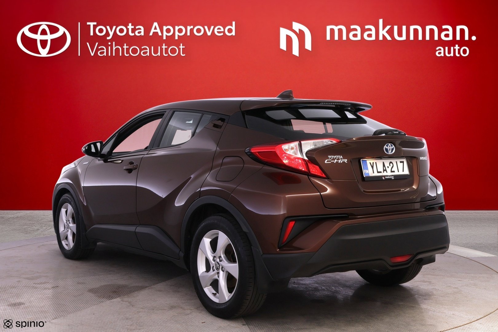 Toyota C-HR 1,8 Hybrid Active Edition 2019, kuva 2/60