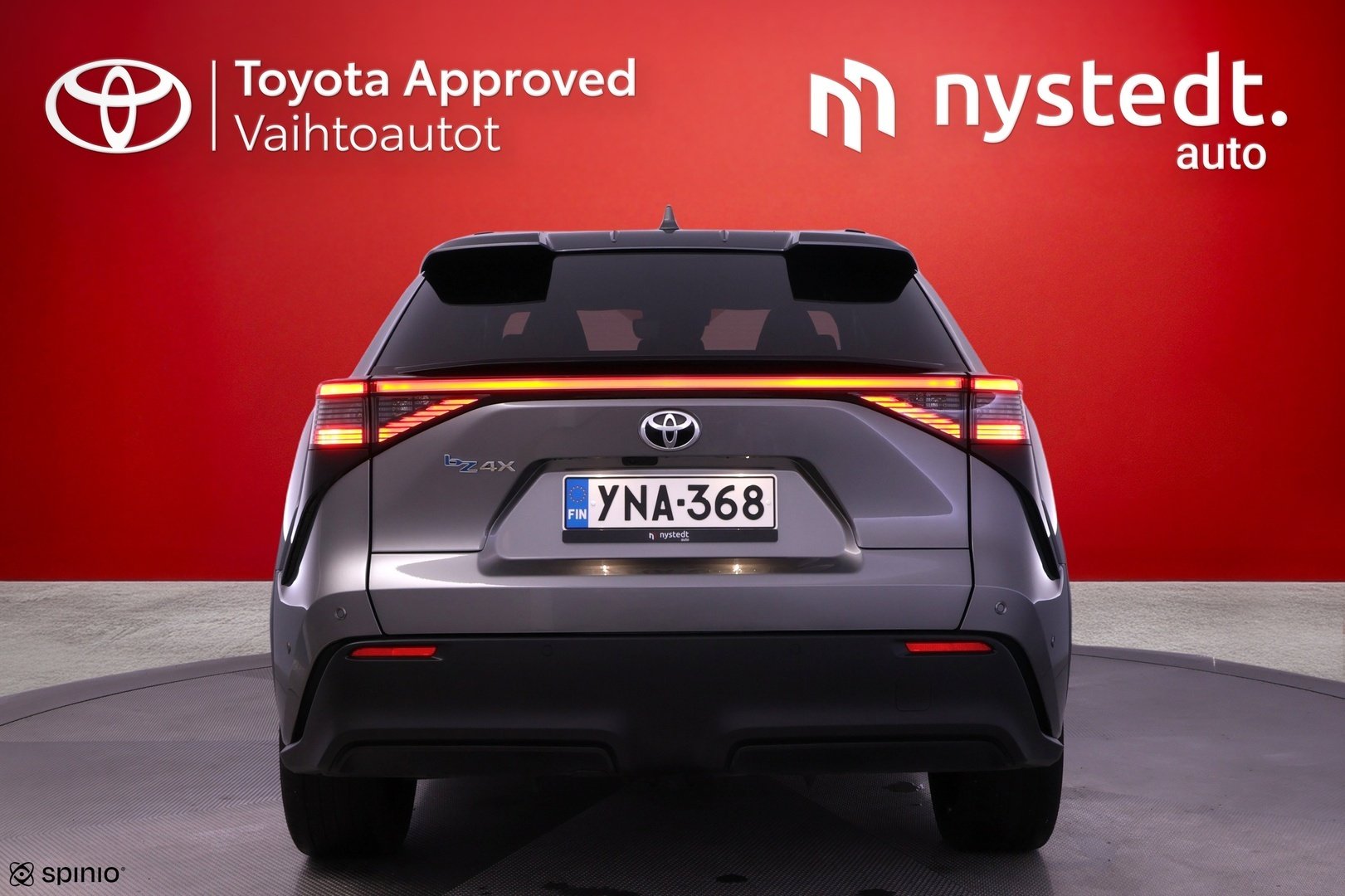 Toyota bZ4X Premium AWD 2023, bild 4/102
